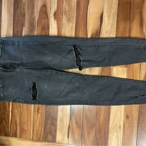 Men's Black Distressed Jeans